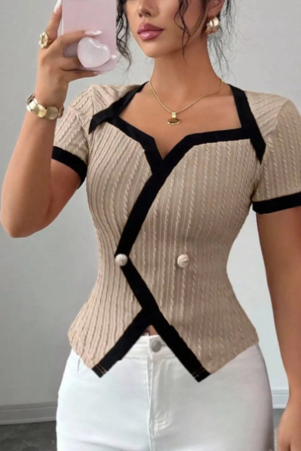 Contrast Trim Short Sleeve Top
