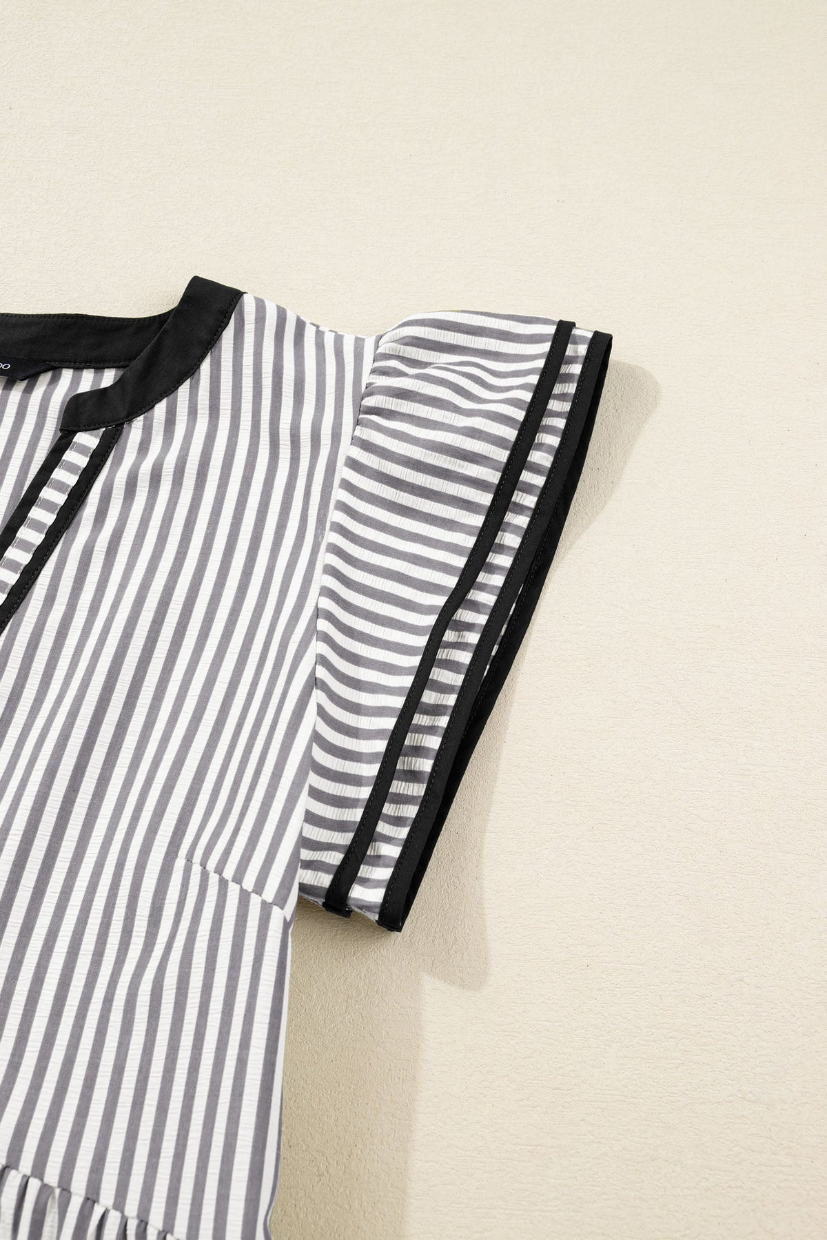 Black Stripe Contrast Trim V Neck Flutter Sleeve Casual Long Dress