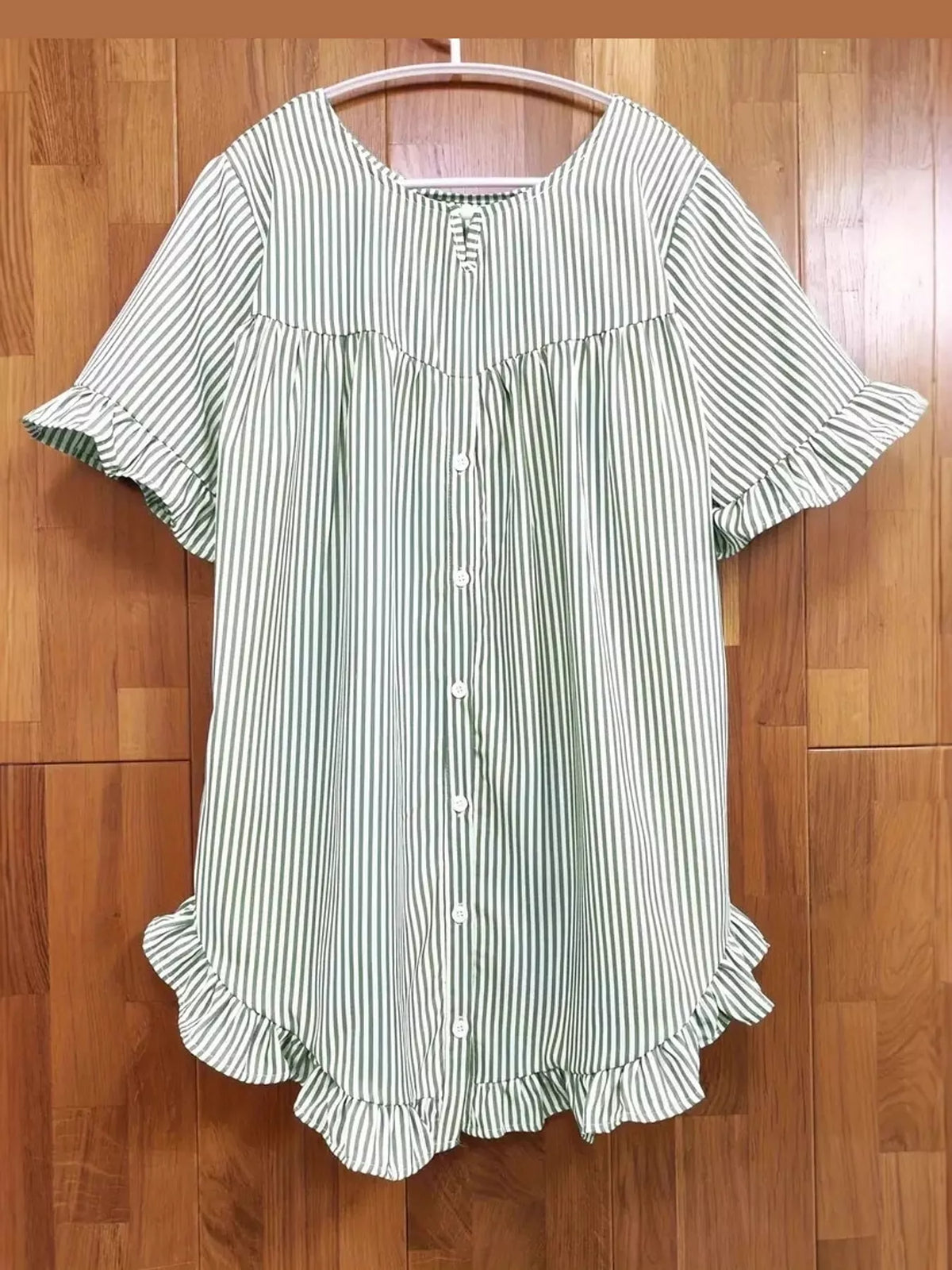 Ruffle Hem Half Sleeve Blouse
